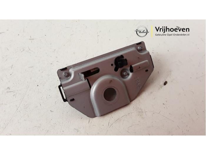 Antenna Amplifier Opel Insignia 1.4 Turbo 16V Ecotec 13293348 GM