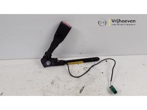 Used Seatbelt tensioner, right Opel Astra H GTC (L08) 1.4 16V Twinport Price € 50,00 Margin scheme offered by Autodemontage Vrijhoeven B.V.