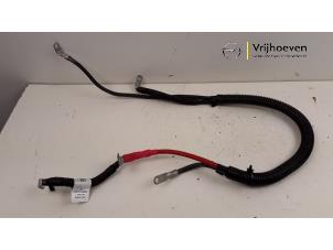 Usagé Faisceau de câbles Opel Corsa E 1.4 16V Prix € 35,00 Règlement à la marge proposé par Autodemontage Vrijhoeven B.V.