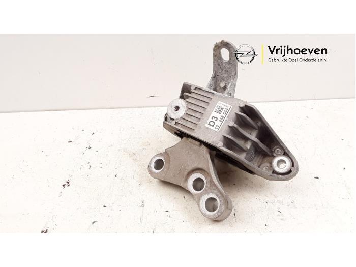 Used Engine mount Opel Astra J (PC6/PD6/PE6/PF6) 2.0 CDTI 16V 165 Ecotec Price € 15,00 Margin scheme offered by Autodemontage Vrijhoeven B.V.