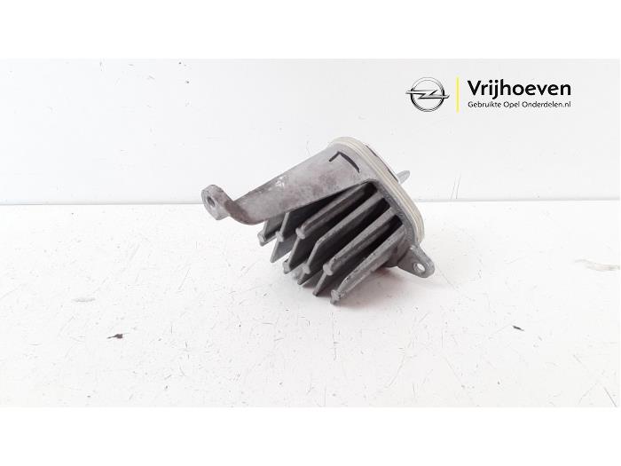 Używane Lampa LED Opel Crossland (X) 1.2 12V Euro 6 Cena € 50,00 Procedura marży oferowane przez Autodemontage Vrijhoeven B.V.