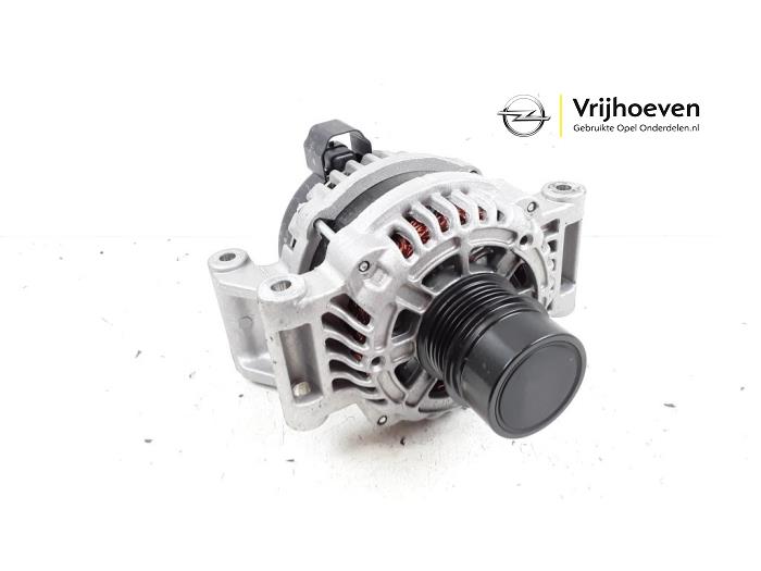 Begagnade Dynamo Opel Karl 1.0 12V Pris € 50,00 Marginaltabell erbjuds av Autodemontage Vrijhoeven B.V.