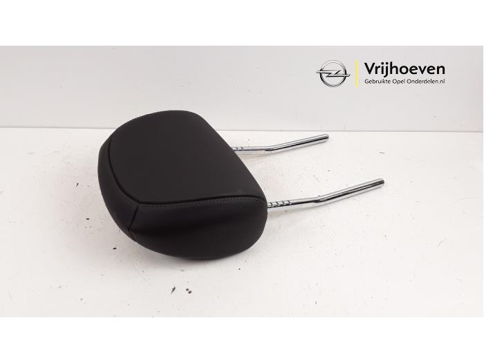 Begagnade Nackstöd Opel Adam 1.2 16V Pris € 35,00 Marginaltabell erbjuds av Autodemontage Vrijhoeven B.V.