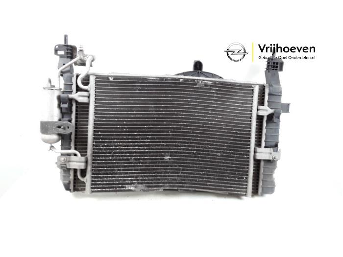 Cooling set from a Opel Meriva 1.6 16V 2006