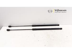 Used Set of gas struts for boot Opel Insignia Grand Sport 1.5 Turbo 16V 165 Price € 30,00 Margin scheme offered by Autodemontage Vrijhoeven B.V.