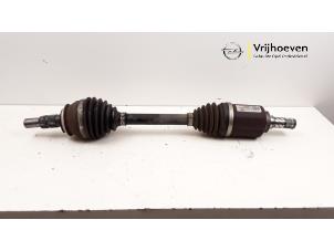 Used Front drive shaft, left Opel Insignia Grand Sport 1.5 Turbo 16V 165 Price € 100,00 Margin scheme offered by Autodemontage Vrijhoeven B.V.