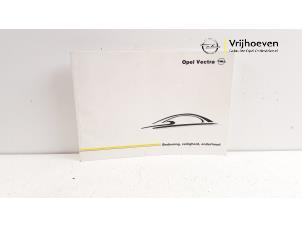 Gebrauchte Betriebsanleitung Opel Vectra Preis € 10,00 Margenregelung angeboten von Autodemontage Vrijhoeven B.V.