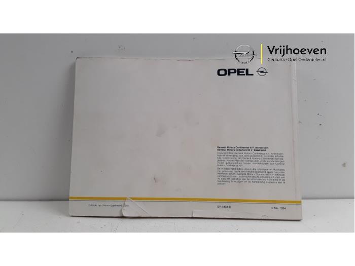 Instruction Booklet from a Opel Omega 1994