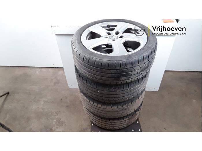 Set of wheels + tyres from a Opel Corsa E 1.6 OPC Turbo 16V 2015