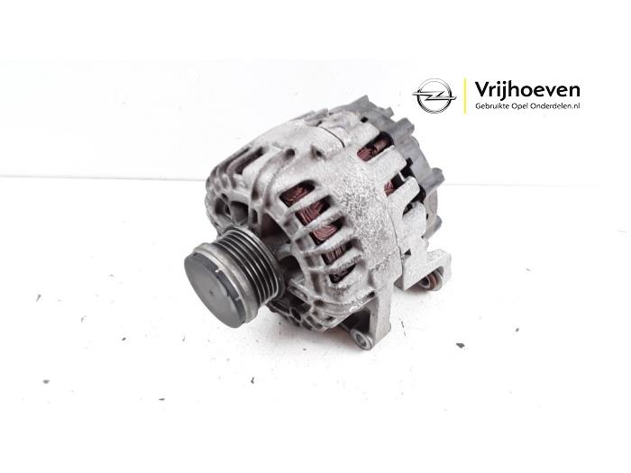 Begagnade Dynamo Opel Corsa E 1.6 OPC Turbo 16V Pris € 100,00 Marginaltabell erbjuds av Autodemontage Vrijhoeven B.V.