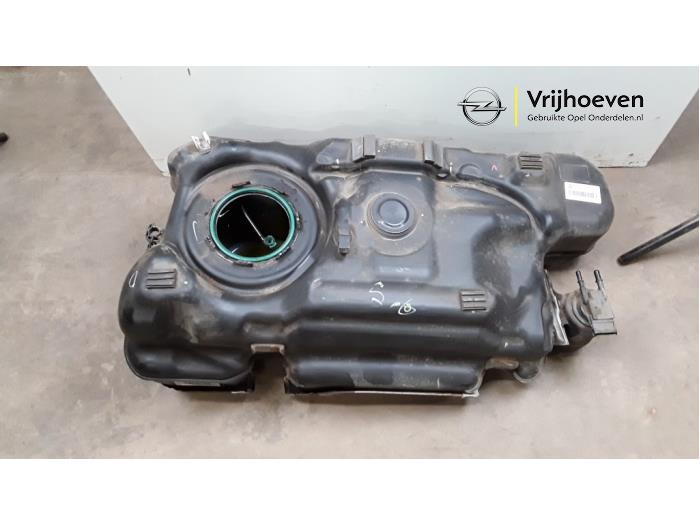 Opel Mokka Krafstofftanks Vorrat ProxyParts.de