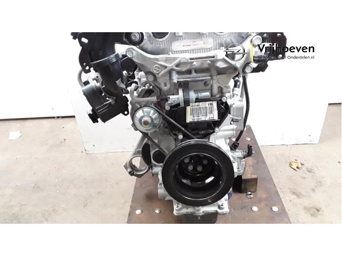 Motor de un Opel Corsa F (UB/UH/UP) 1.2 12V 100 2019