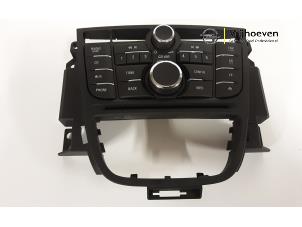 Used Radio control panel Opel Cascada 2.0 CDTI 16V Price € 35,00 Margin scheme offered by Autodemontage Vrijhoeven B.V.