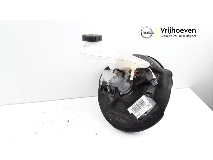 Usagé Servo frein Opel Corsa F (UB/UH/UP) 1.2 12V 100 Prix € 45,00 Règlement à la marge proposé par Autodemontage Vrijhoeven B.V.