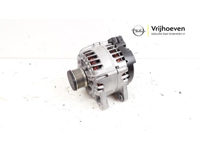 Gebrauchte Dynamo Opel Corsa F (UB/UH/UP) 1.2 12V 100 Preis € 50,00 Margenregelung angeboten von Autodemontage Vrijhoeven B.V.