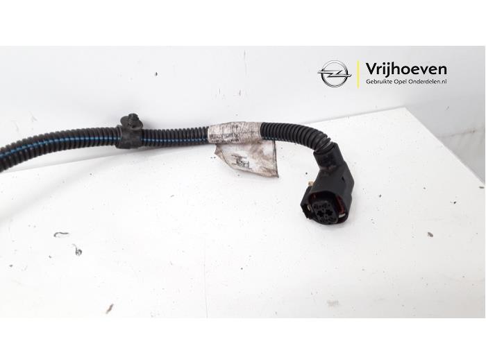 Wiring harness from a Opel Combo Tour 1.3 CDTI 16V ecoFlex 2017