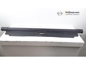 Used Luggage compartment cover Opel Zafira (F75) 2.2 16V Price € 50,00 Margin scheme offered by Autodemontage Vrijhoeven B.V.