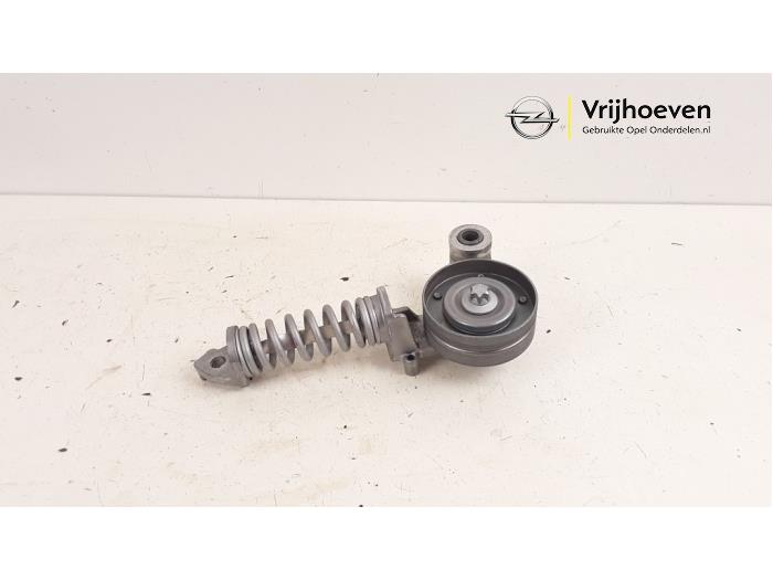 Usados Tensor correa múltiple Opel Corsa E 1.4 16V Precio € 20,00 Norma de margen ofrecido por Autodemontage Vrijhoeven B.V.