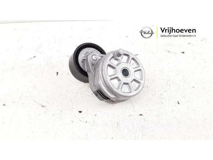Spanrolle multiriem van een Opel Corsa F (UB/UH/UP) 1.2 12V 100 2019