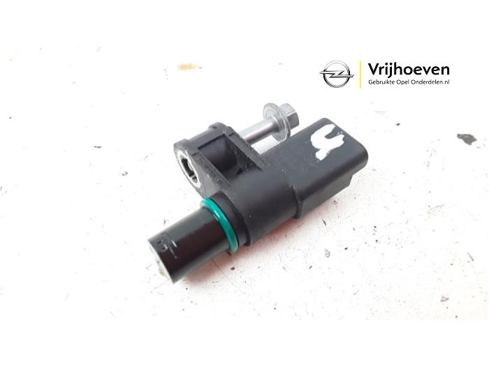 Gebrauchte Nockenwelle Sensor Opel Corsa F (UB/UH/UP) 1.2 12V 75 Preis € 15,00 Margenregelung angeboten von Autodemontage Vrijhoeven B.V.