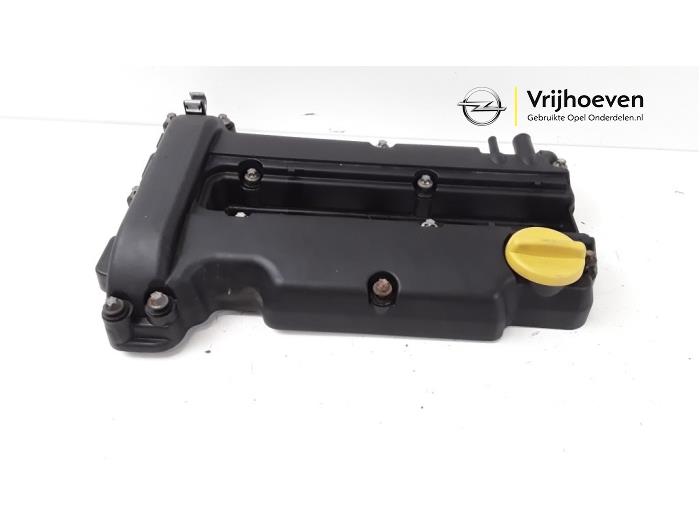 Rocker cover from a Opel Astra H GTC (L08) 1.4 16V Twinport 2005