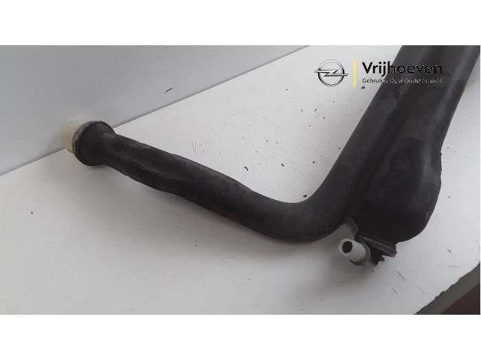 Fuel tank filler pipe Opel Corsa E 1.3 CDTi 16V ecoFLEX - 13204568