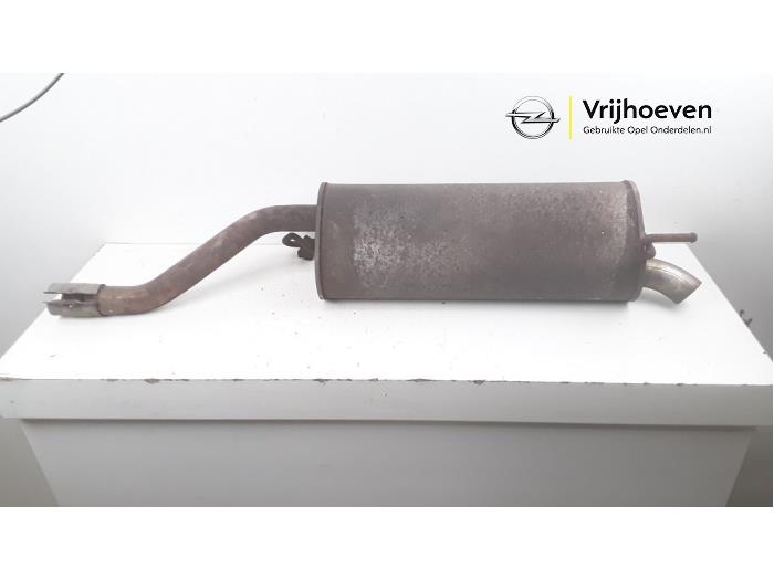 Gebrauchte Auspuff Enddämpfer Opel Corsa E 1.3 CDTi 16V ecoFLEX Preis € 25,00 Margenregelung angeboten von Autodemontage Vrijhoeven B.V.