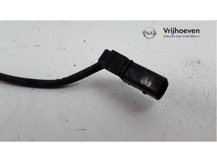 Lambda probe from a Opel Corsa E 1.3 CDTi 16V ecoFLEX 2015