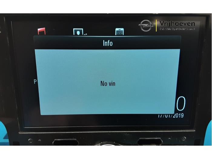 System nawigacji z Opel Corsa E 1.0 SIDI Turbo 12V 2019