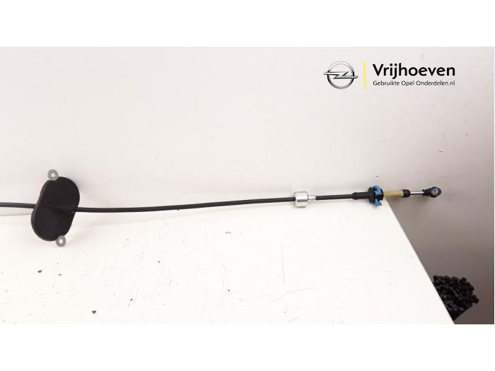 Gearbox shift cable from a Opel Mokka X 1.4 Turbo 16V 2019
