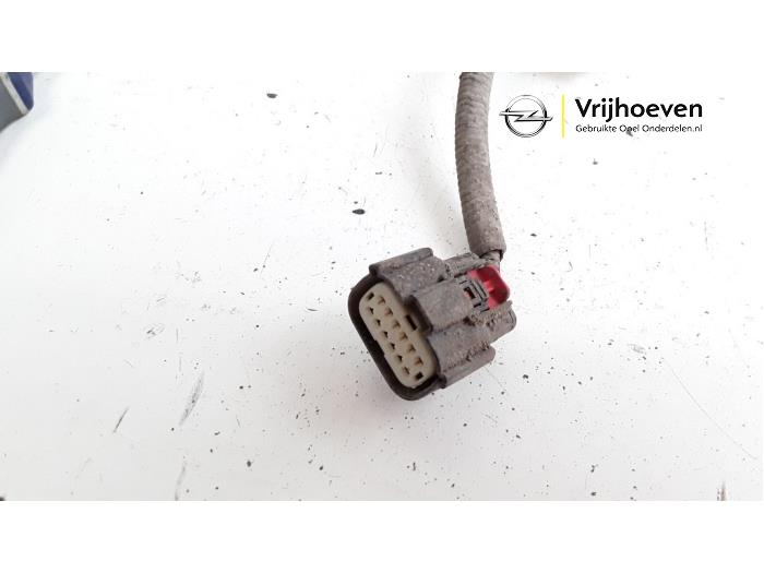 Pdc wiring harness from a Opel Karl 1.0 12V 2016