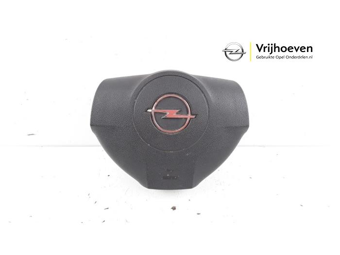 Left airbag (steering wheel) from a Opel Zafira (M75) 1.9 CDTI 2006