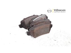 Used Rear brake pad Opel Astra H Twin Top (L67) 1.8 16V Price € 15,00 Margin scheme offered by Autodemontage Vrijhoeven B.V.
