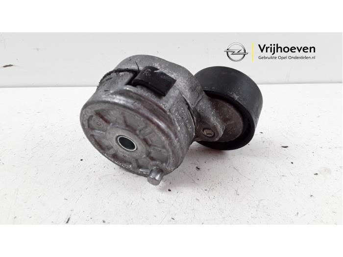 Rouleau tendeur courriere de multi d'un Opel Crossland (X) 1.2 Turbo 12V Euro 6 2019
