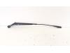 Front wiper arm from a Opel Zafira (M75) 2.2 16V Direct Ecotec 2006
