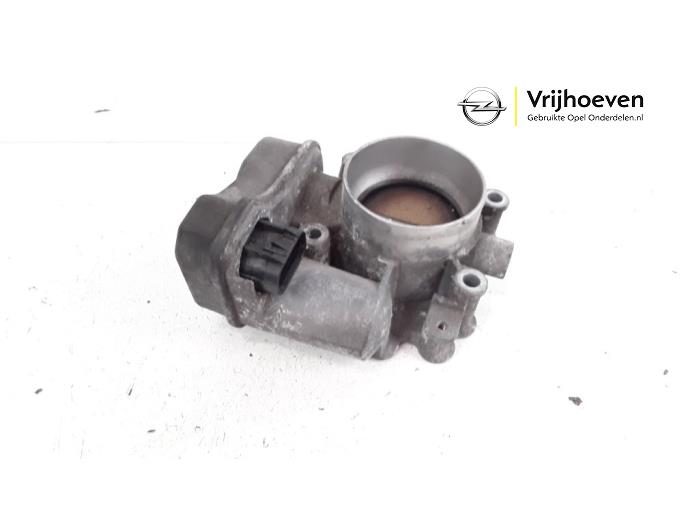Gebrauchte Drosselklappengehäuse Opel Zafira (M75) 2.2 16V Direct Ecotec Preis € 25,00 Margenregelung angeboten von Autodemontage Vrijhoeven B.V.