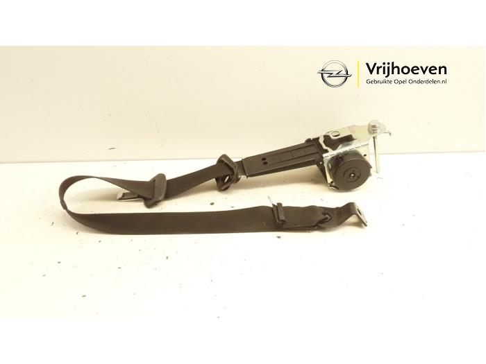 Front seatbelt, right from a Opel Zafira (M75) 2.2 16V Direct Ecotec 2006