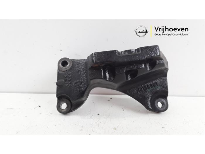 Used Engine mount Opel Astra H (L48) 1.8 16V Price € 15,00 Margin scheme offered by Autodemontage Vrijhoeven B.V.