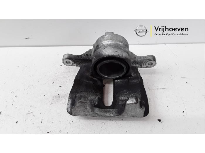 Front brake calliper, left from a Opel Corsa F (UB/UH/UP) 1.5 CDTI 100 2020