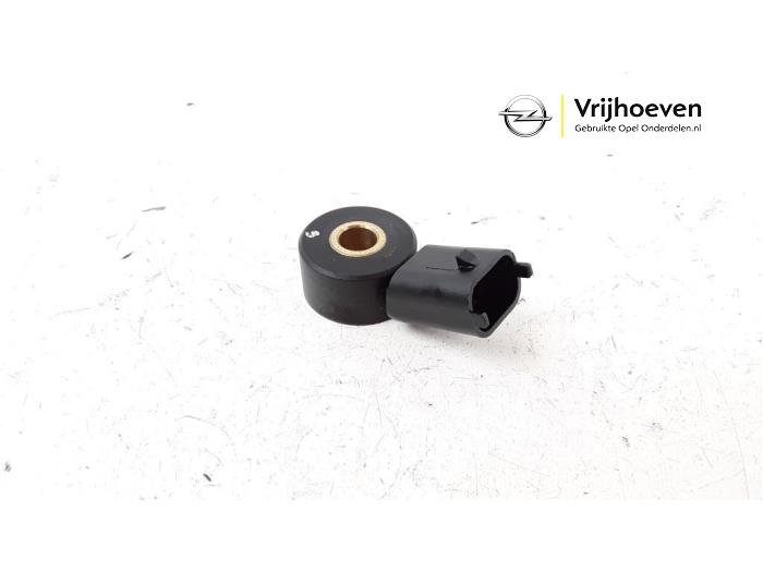 Sensor de golpeteo de un Opel Zafira Tourer (P12) 1.4 Turbo 16V Ecotec 2017