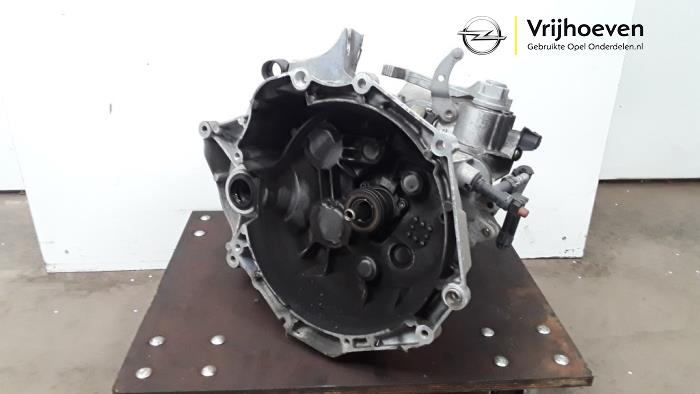 Usagé Boîte de vitesse Opel Adam 1.0 Ecotec 12V SIDI Turbo Prix € 650,00 Règlement à la marge proposé par Autodemontage Vrijhoeven B.V.