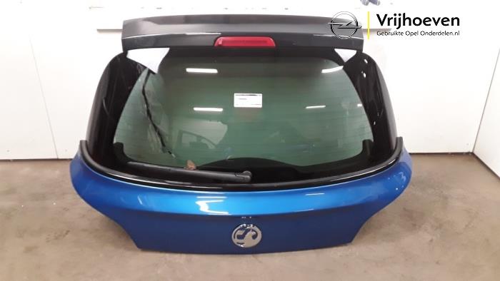 Używane Tylna klapa Opel Adam 1.0 Ecotec 12V SIDI Turbo Cena € 75,00 Procedura marży oferowane przez Autodemontage Vrijhoeven B.V.