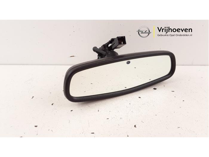Rear view mirror from a Opel Mokka X 1.4 Turbo 16V 2018