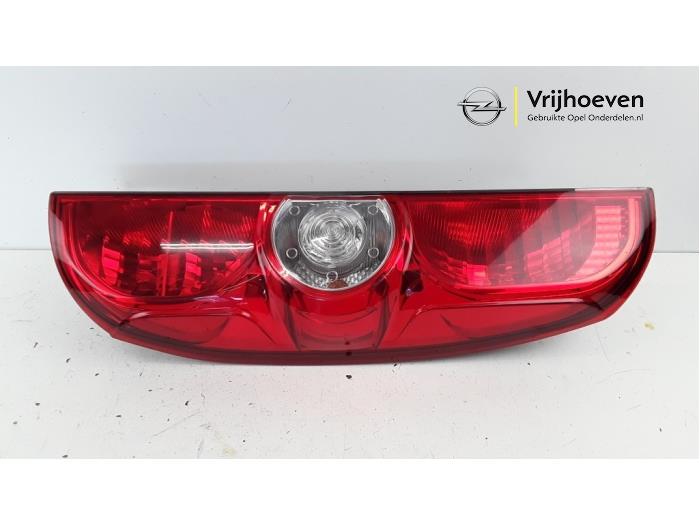 Tylne swiatlo pozycyjne prawe z Opel Combo 1.6 CDTI 16V 2014