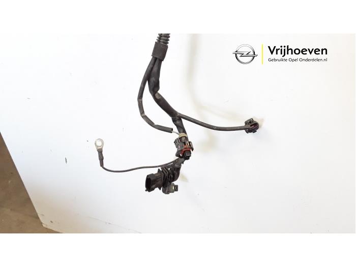 Wiring harness engine room from a Opel Meriva 1.4 16V Ecotec 2014