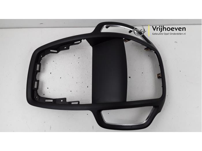 Middle console from a Opel Zafira Tourer (P12) 2.0 CDTI 16V 160 Ecotec 2014