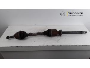 Used Front drive shaft, right Opel Zafira (M75) 1.9 CDTI Price € 30,00 Margin scheme offered by Autodemontage Vrijhoeven B.V.