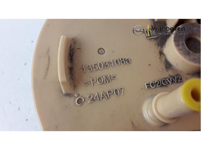 Bomba eléctrica de combustible de un Opel Zafira Tourer (P12) 2.0 CDTI 16V 160 Ecotec 2014