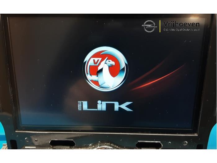 Radio de un Opel Mokka X 1.4 Turbo 16V 2019