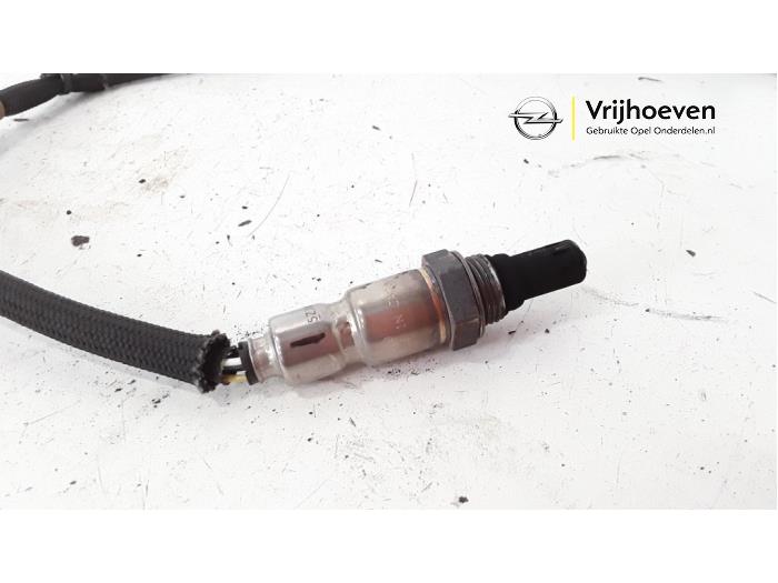 Lambda probe from a Opel Astra K 1.6 CDTI 110 16V 2016